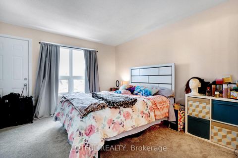 Photo 11 at 576 Lakeridge Drive, Avalon East, Orleans