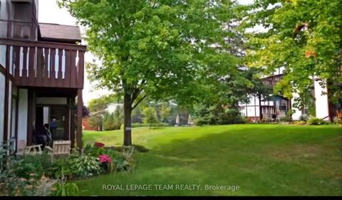 Photo 14 at C - 7 Harness Lane, Bridlewood, Kanata