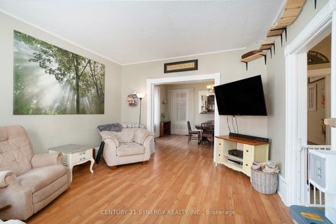 Photo 3 at 30 Kensington Avenue, SMITHS FALLS, Smiths Falls