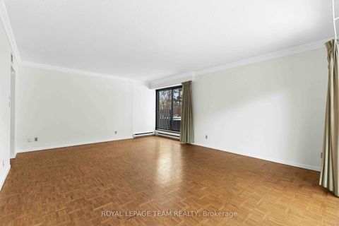 Photo 11 at 101 - 20 The Driveway Drive, Ottawa Centre/Golden Triangle, Ottawa Centre