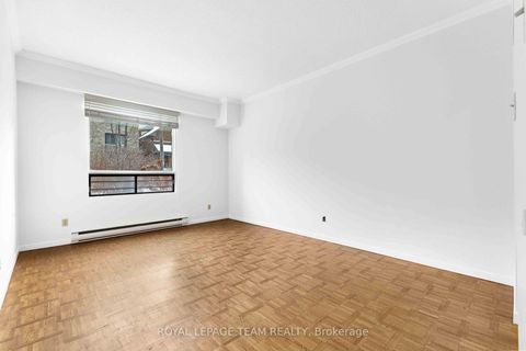 Photo 19 at 101 - 20 The Driveway Drive, Ottawa Centre/Golden Triangle, Ottawa Centre