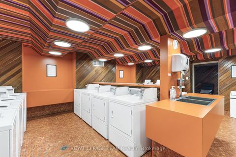 Photo 32 at 101 - 20 The Driveway Drive, Ottawa Centre/Golden Triangle, Ottawa Centre