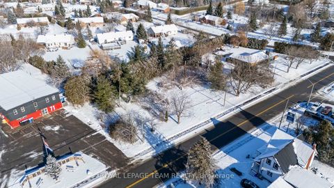 Photo 9 at 1256 COLONIAL Road, Navan, Orleans