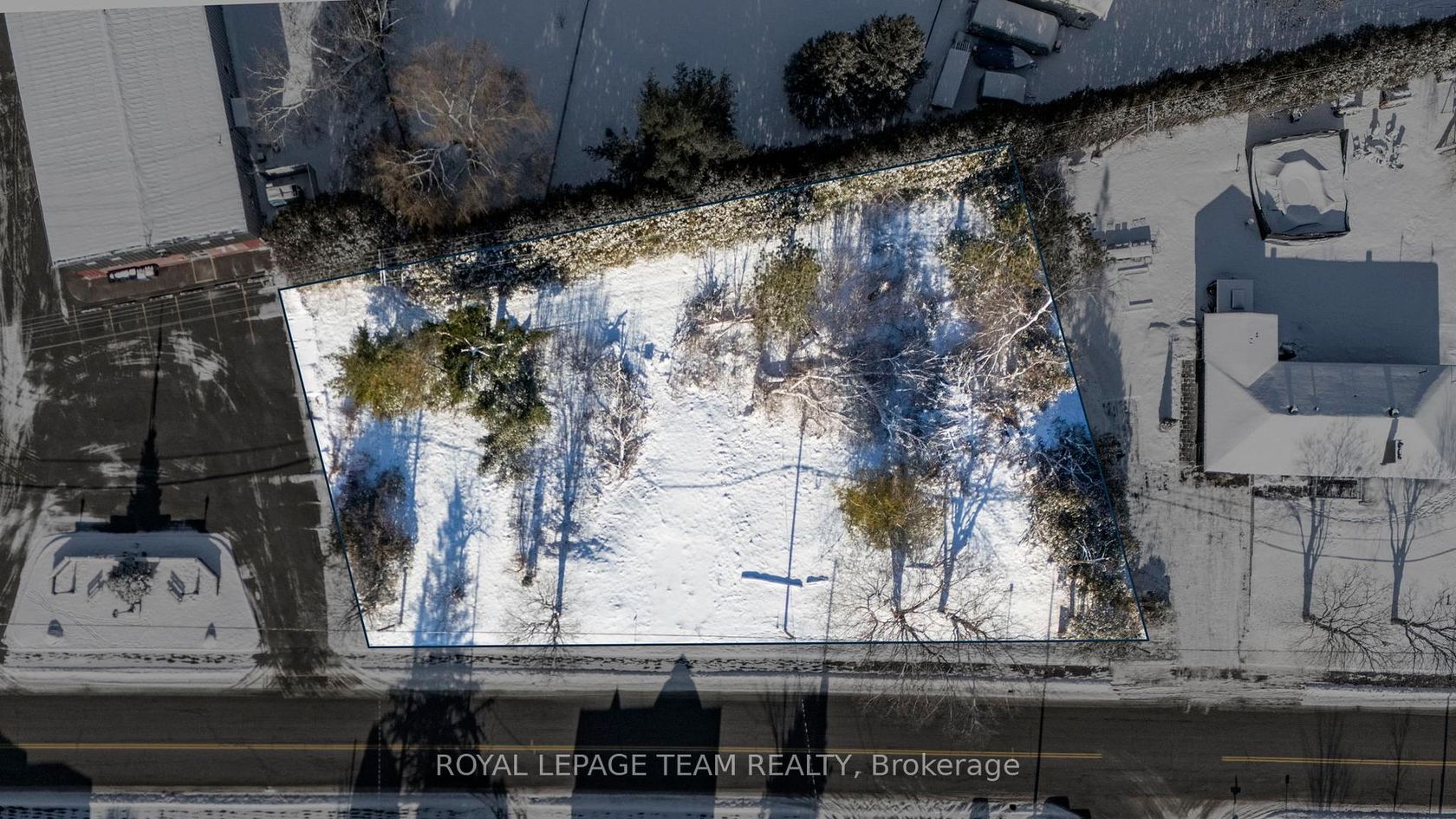 1256 COLONIAL Road, Navan, Orleans 2