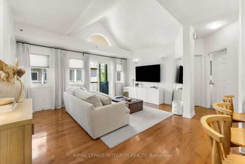 Photo 4 at I - 1109 STITTSVILLE MAIN Street, Stittsville (North), Stittsville