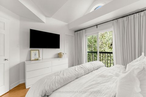 Photo 12 at I - 1109 STITTSVILLE MAIN Street, Stittsville (North), Stittsville