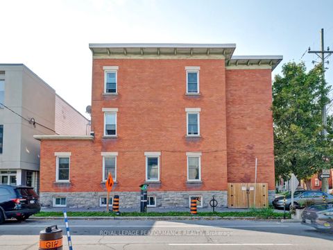 Photo 3 at 342 Frank Street, Ottawa Centre