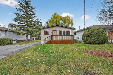 Photo 0 at 179 Victoria Street, Almonte, Mississippi Mills