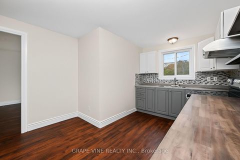 Photo 10 at 179 Victoria Street, Almonte, Mississippi Mills