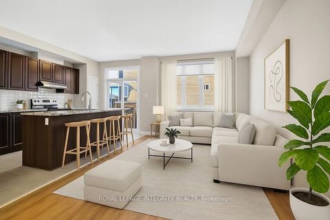 Photo 5 at 168 Bandelier Way W, Stittsville (North), Stittsville