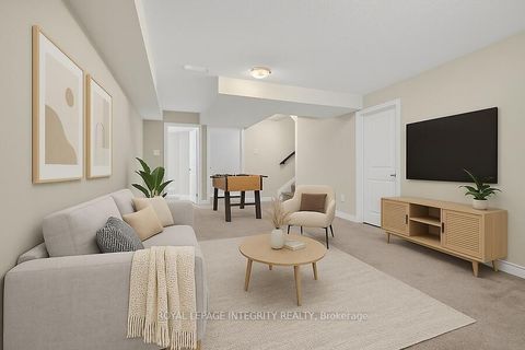 Photo 17 at 168 Bandelier Way W, Stittsville (North), Stittsville