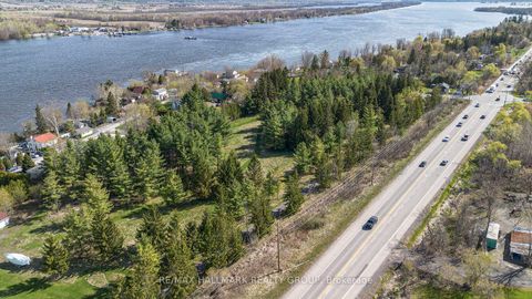 Photo 10 at 942 Cameron Street, Cumberland Village, Orleans