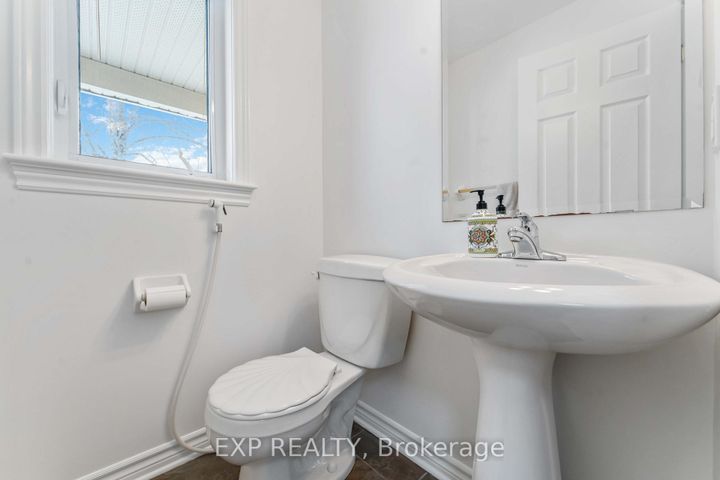 Photo 5 at 119 Anfield Crescent, Nepean (Barrhaven East), Ottawa