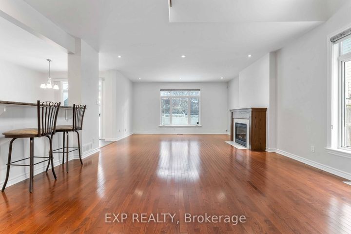 Photo 6 at 119 Anfield Crescent, Nepean (Barrhaven East), Ottawa