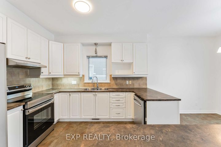 Photo 15 at 119 Anfield Crescent, Nepean (Barrhaven East), Ottawa