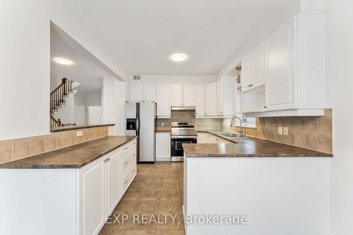 Photo 17 at 119 Anfield Crescent, Nepean (Barrhaven East), Ottawa