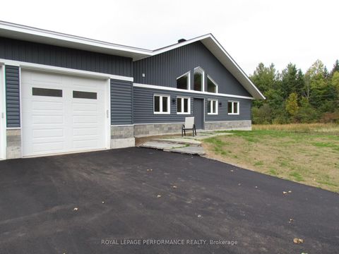 Photo 2 at 1797 March Road, CARP, Carp