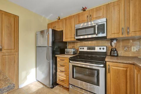 Photo 12 at 6096 Meadowhill Crescent, Chapel Hill, Orleans