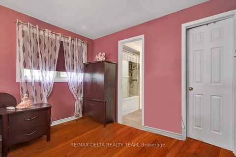 Photo 17 at 6096 Meadowhill Crescent, Chapel Hill, Orleans