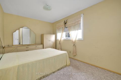 Photo 22 at 6096 Meadowhill Crescent, Chapel Hill, Orleans