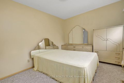 Photo 23 at 6096 Meadowhill Crescent, Chapel Hill, Orleans