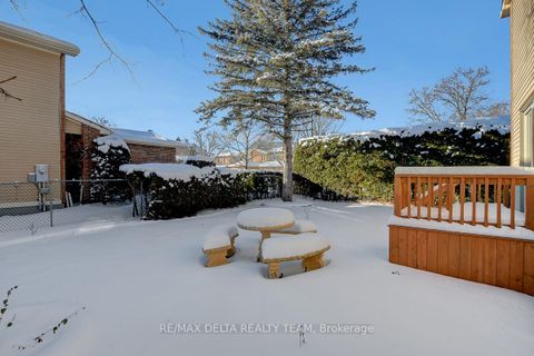 Photo 32 at 6096 Meadowhill Crescent, Chapel Hill, Orleans