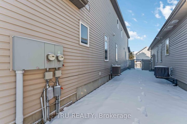 Photo 49 at 161 Claridge Drive, Nepean (Longfields), Ottawa