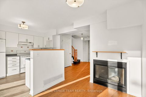 Photo 4 at 1431 Lynx Crescent, Fallingbrook/Pineridge, Orleans