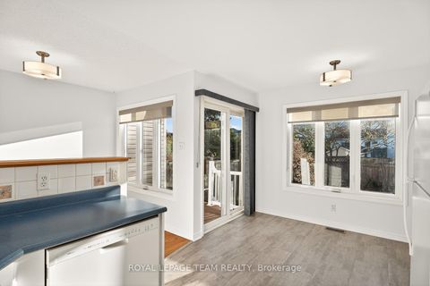 Photo 8 at 1431 Lynx Crescent, Fallingbrook/Pineridge, Orleans