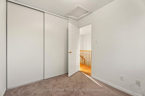 Photo 18 at 1431 Lynx Crescent, Fallingbrook/Pineridge, Orleans