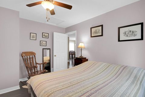 Photo 34 at 22 Halkirk Avenue, Glencairn/Hazeldean, Kanata