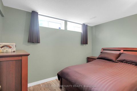 Photo 36 at 22 Halkirk Avenue, Glencairn/Hazeldean, Kanata