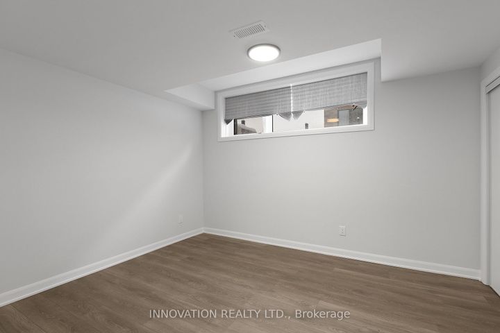 Photo 15 at 32 - 301 GLENROY GILBERT Drive, Nepean (Strandherd), Ottawa