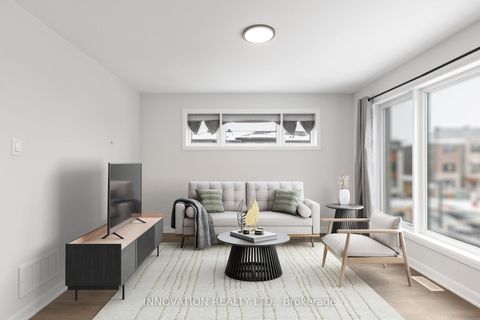 Photo 2 at 32 - 301 GLENROY GILBERT Drive, Nepean (Strandherd), Ottawa