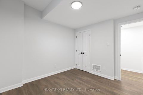 Photo 14 at 32 - 301 GLENROY GILBERT Drive, Nepean (Strandherd), Ottawa