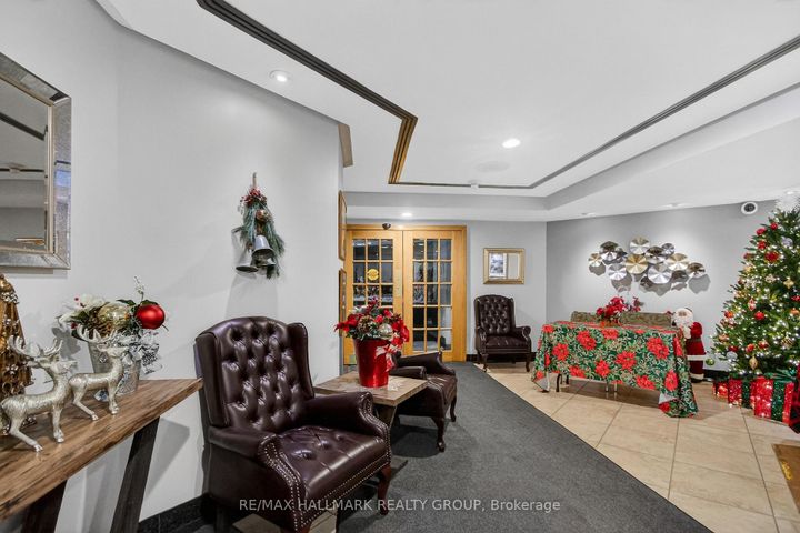 Photo 3 at 617 - 80 Sandcastle Drive, Nepean (Leslie Park), Ottawa