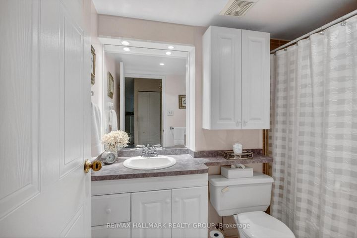 Photo 34 at 617 - 80 Sandcastle Drive, Nepean (Leslie Park), Ottawa