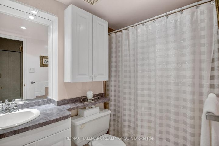 Photo 35 at 617 - 80 Sandcastle Drive, Nepean (Leslie Park), Ottawa