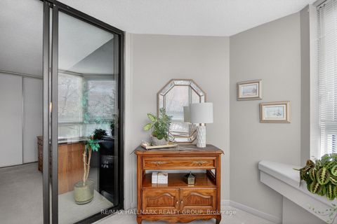 Photo 22 at 617 - 80 Sandcastle Drive, Nepean (Leslie Park), Ottawa