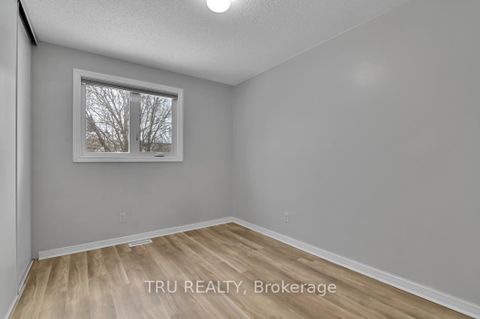 Photo 28 at 40 Baton Court, Katimavik, Kanata