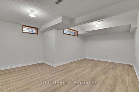 Photo 34 at 40 Baton Court, Katimavik, Kanata