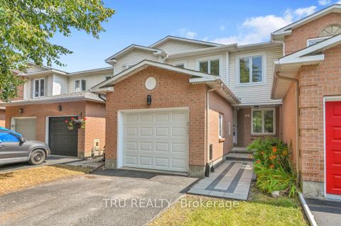 Photo 40 at 40 Baton Court, Katimavik, Kanata