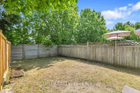 Photo 41 at 40 Baton Court, Katimavik, Kanata