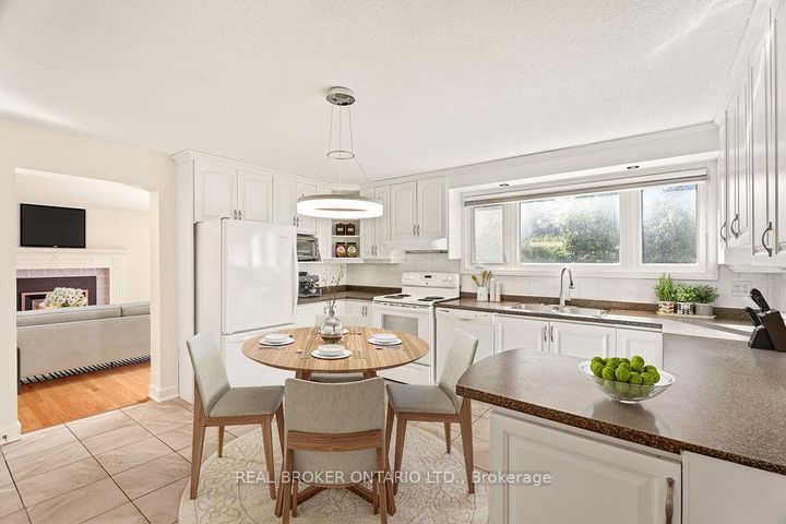 Photo 7 at 99 Queensline Drive, Nepean (Bruce Farm/Graham Park/Qualicum/Bellands), Ottawa