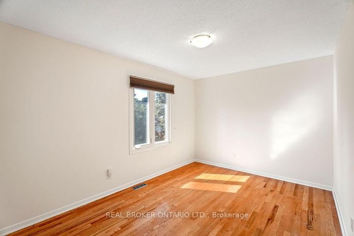 Photo 14 at 99 Queensline Drive, Nepean (Bruce Farm/Graham Park/Qualicum/Bellands), Ottawa