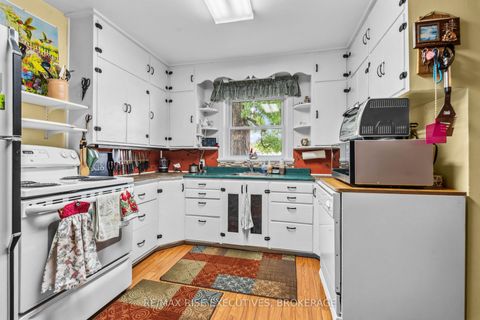 Photo 7 at 204 R33, Rideau Lakes (Bastard) Twp, Rideau Lakes