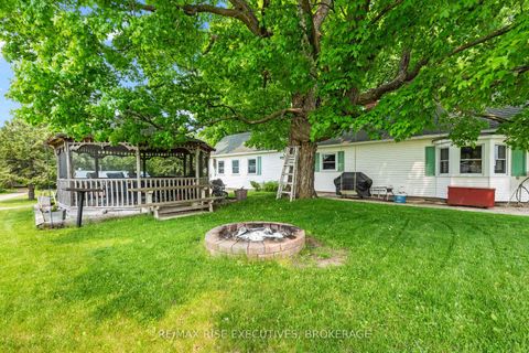 Photo 30 at 204 R33, Rideau Lakes (Bastard) Twp, Rideau Lakes