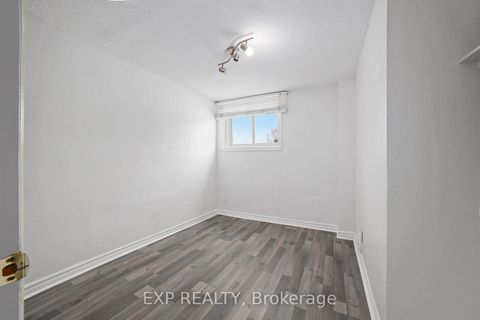 Photo 9 at 159 Castlefrank Road, Glencairn/Hazeldean, Kanata