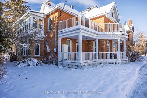 Photo 1 at 10 Rochester Street, Carleton Place