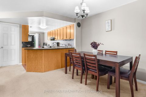 Photo 4 at 258 Meadowbreeze Drive, Emerald Meadows/Trailwest, Kanata